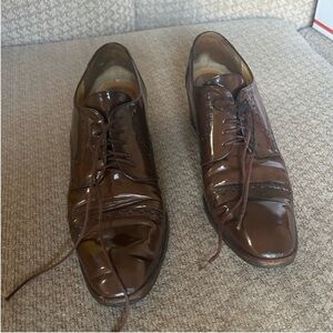 VTG Bruno Magli Brown Leather Perforated Cap Toe Heeled Oxfords Ladies sz 7.5